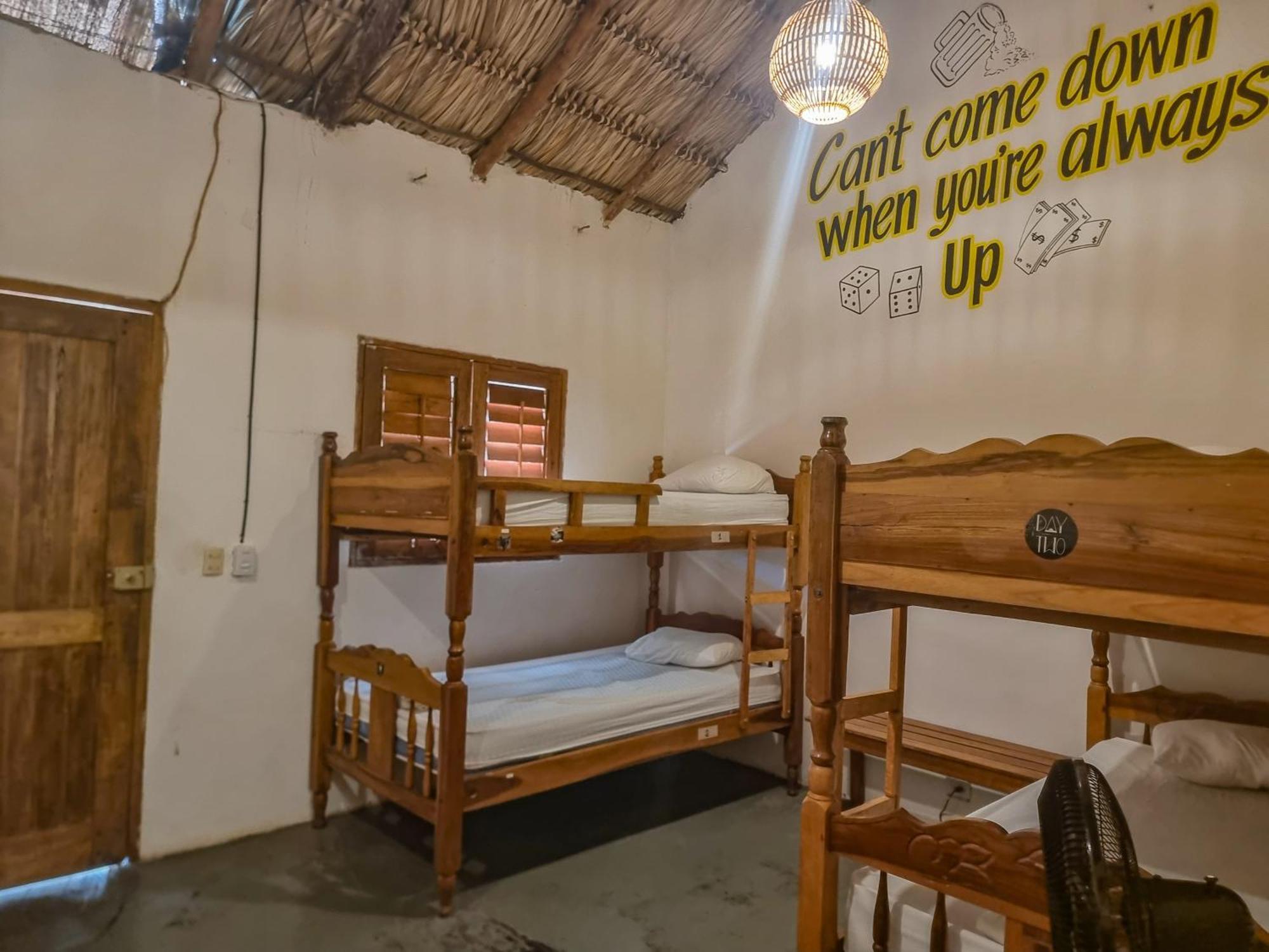 Casa De Olas Hostel Сан Хуан дел Сур Екстериор снимка
